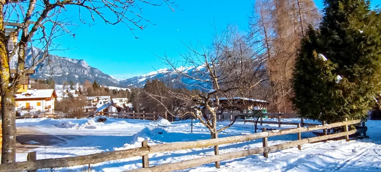 Apartamento Casa 4 Pioppi - Agenzia Dolomiti Affitti Cavalese Exterior foto